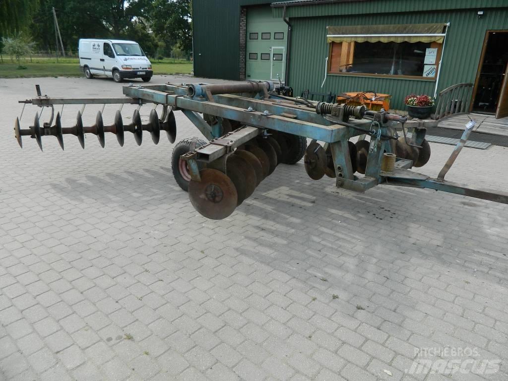 Fiskars FTR32 Brony talerzowe