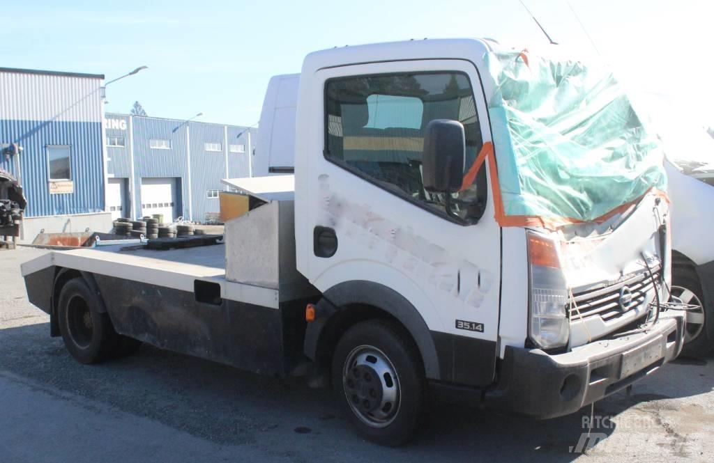 Nissan Cabstar Ciągniki siodłowe