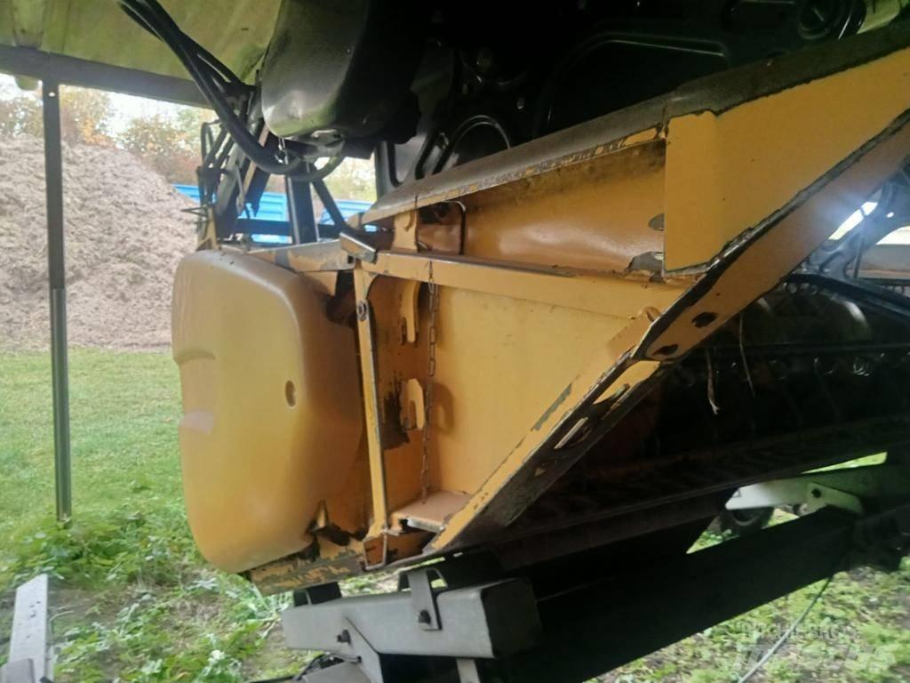 New Holland CR 9080 Kombajny zbożowe