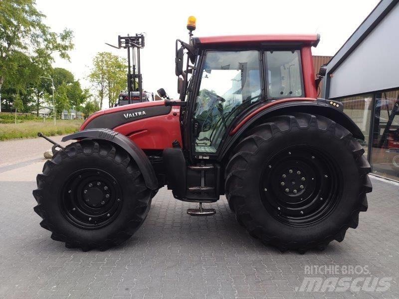 Valtra N 141 Ciągniki rolnicze