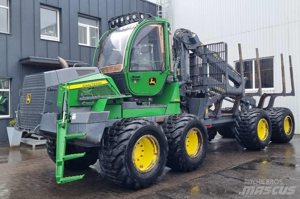John Deere 1010 G Forwardery