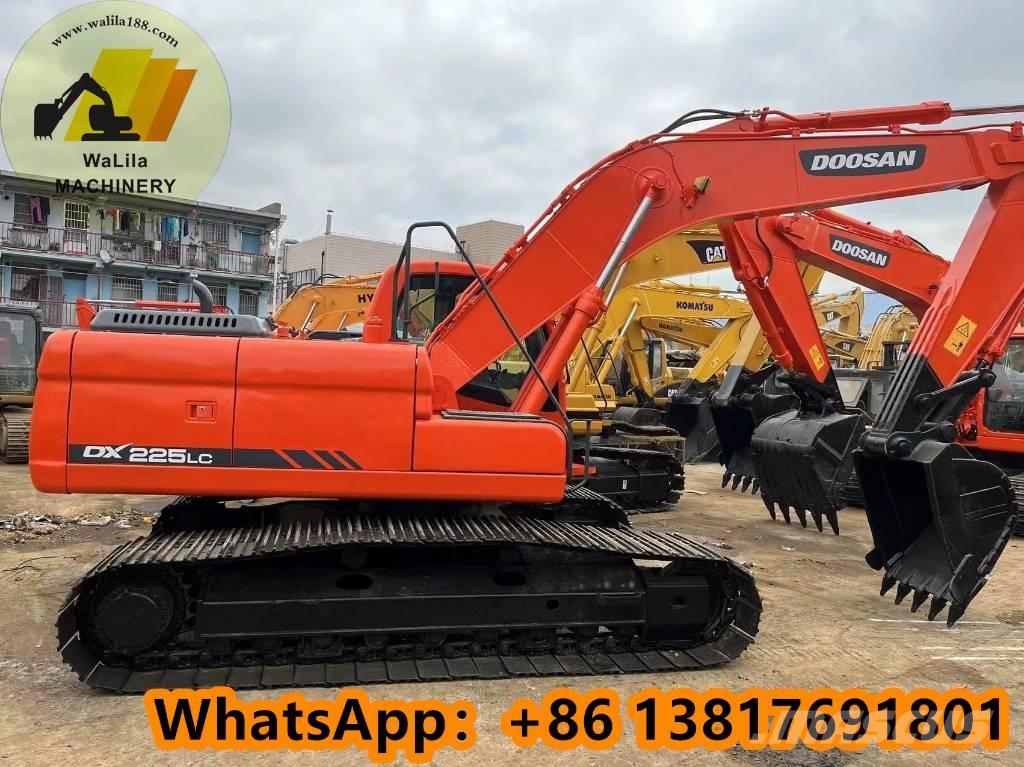 Doosan DX 225 LCA Koparki gąsienicowe