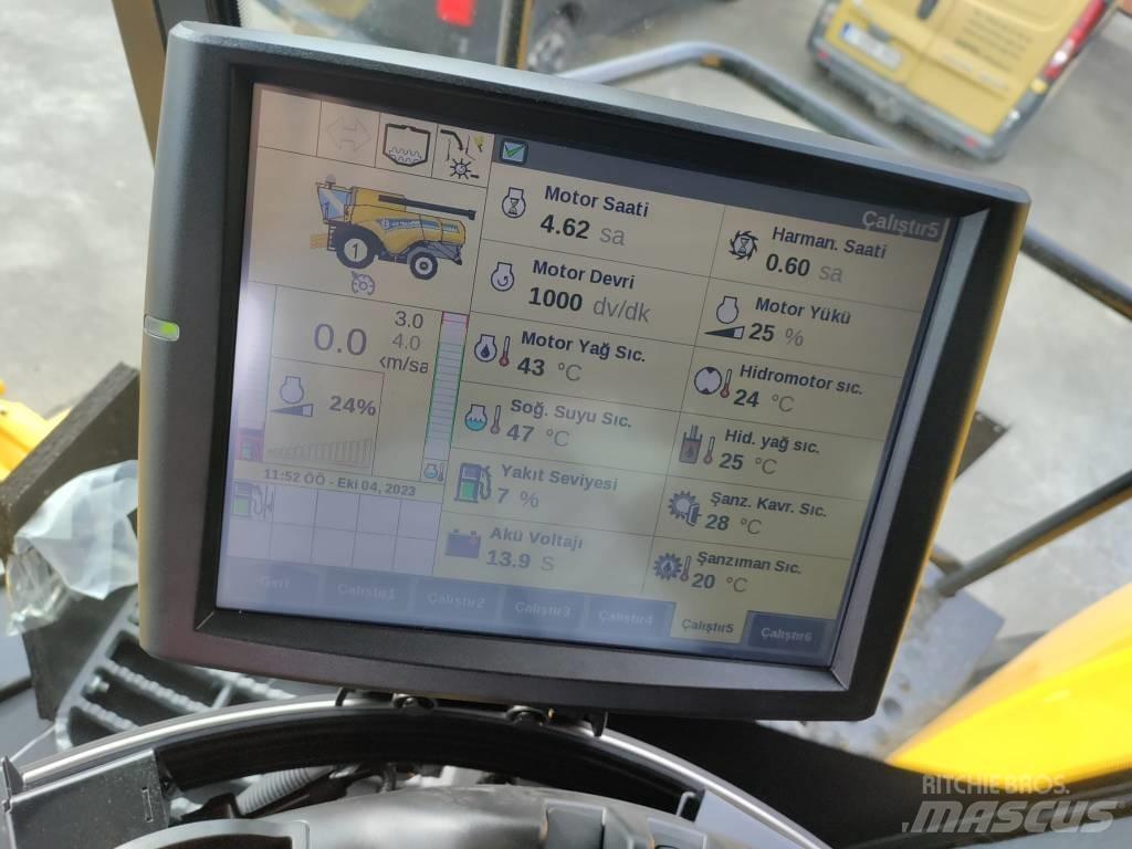 New Holland CX 8.80 Kombajny zbożowe
