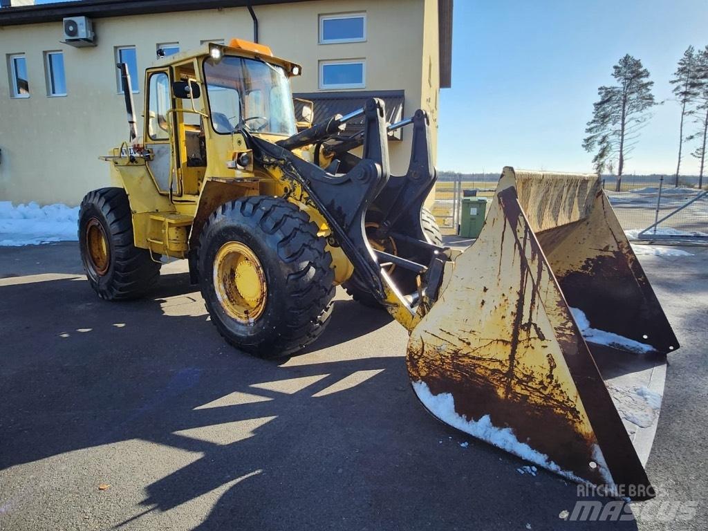 Volvo BM LM846 Ładowarki kołowe