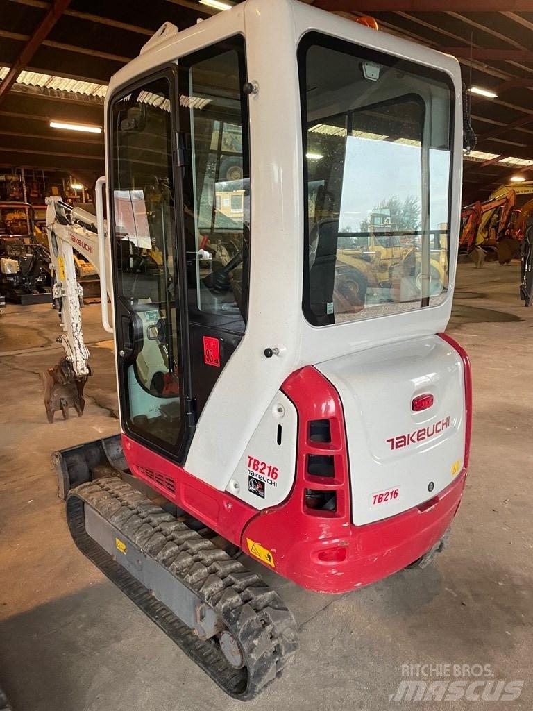 Takeuchi TB216 Minikoparki