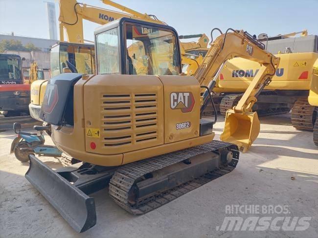 CAT 306 Minikoparki