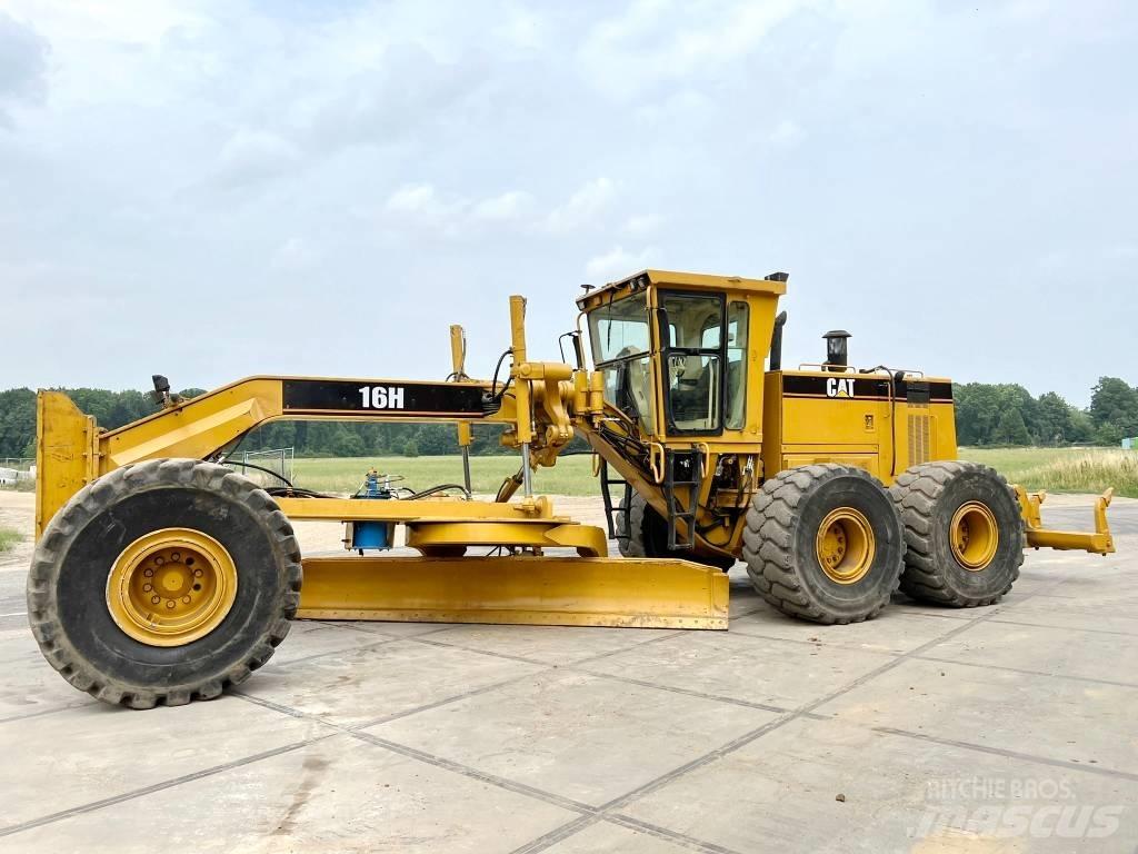CAT 16H + RIPPER Równiarki