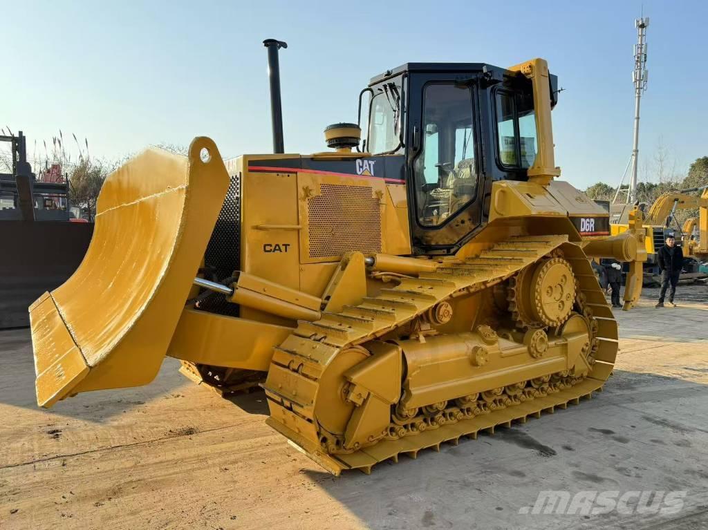 CAT D  6 R Spycharki gąsienicowe