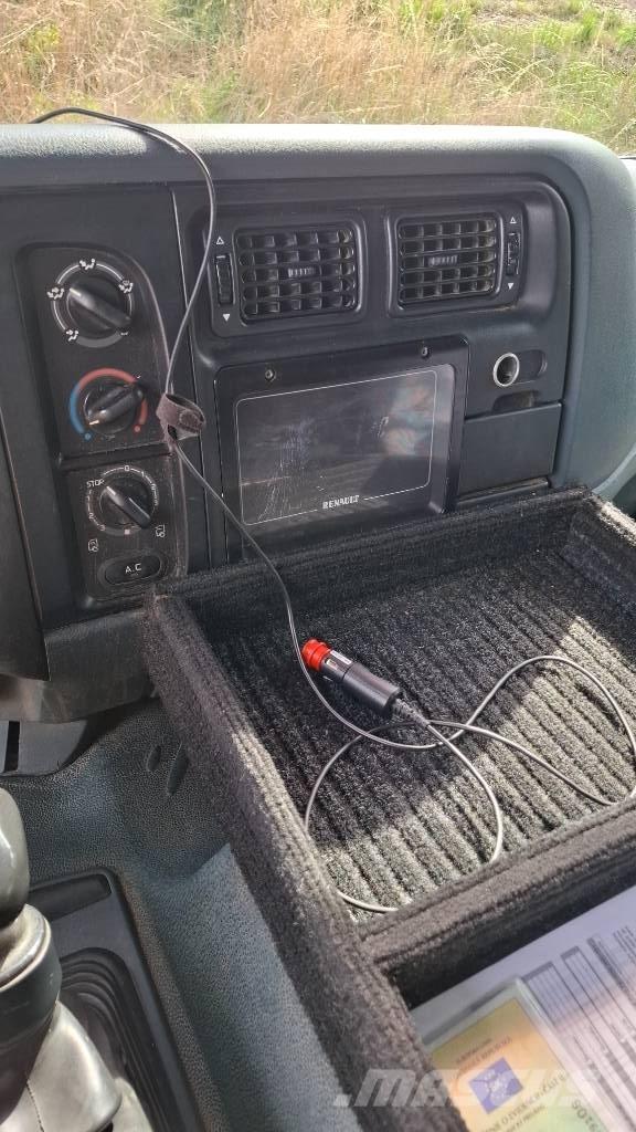 Renault Premium 340 Samochody do przewozu maszyn leśnych