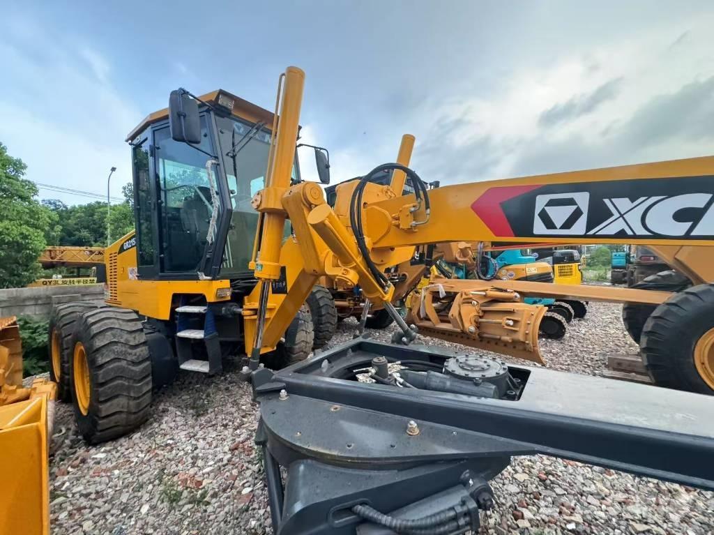 XCMG GR 2153 Równiarki