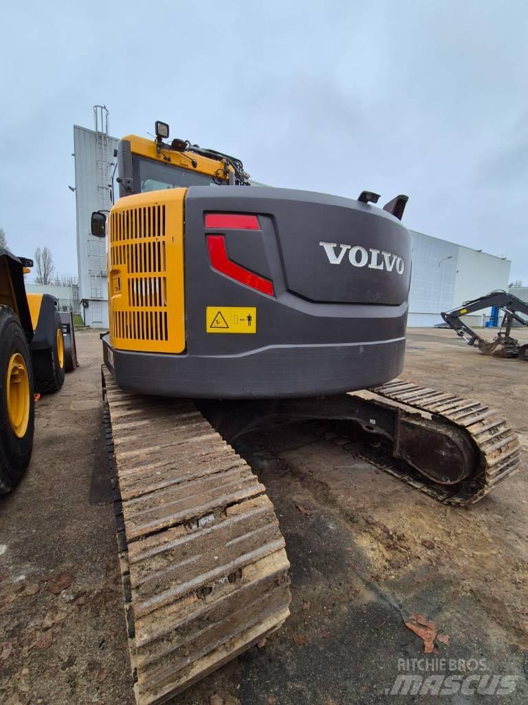 Volvo ECR 235 D Koparki gąsienicowe