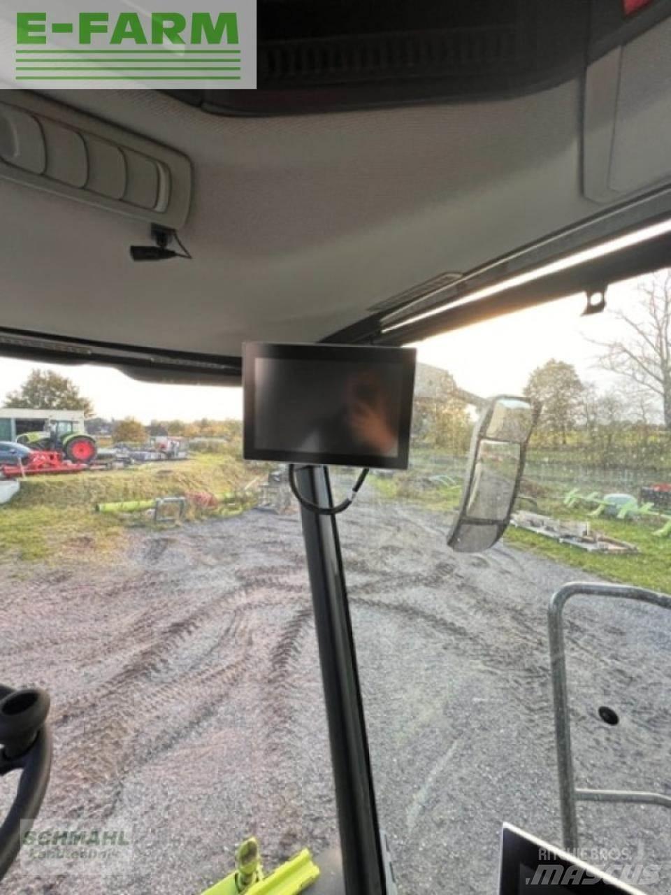 CLAAS trion 730tt Kombajny zbożowe