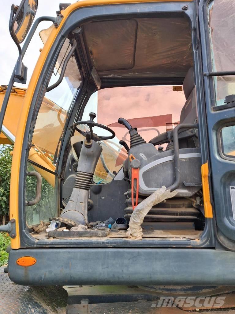 Hyundai Robex 140 W Koparki kołowe