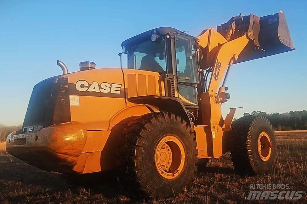 CASE 821 E Ładowarki kołowe