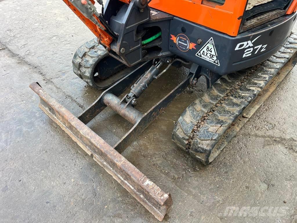 Doosan DX 27 Z Minikoparki