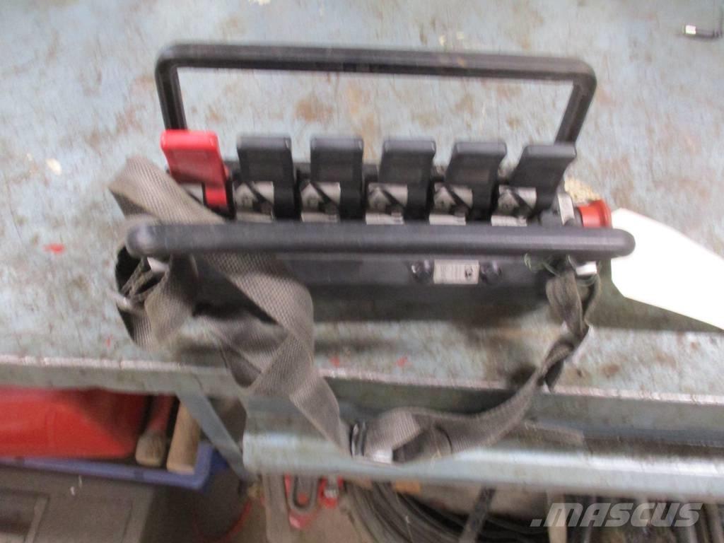 Hiab 245E-5 Żurawie