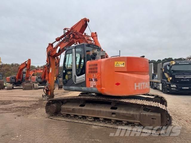 Hitachi ZX 225 US LC Koparki gąsienicowe