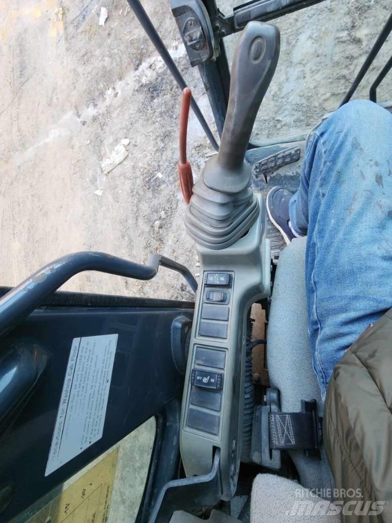 DEERE 245G LC Koparki gąsienicowe
