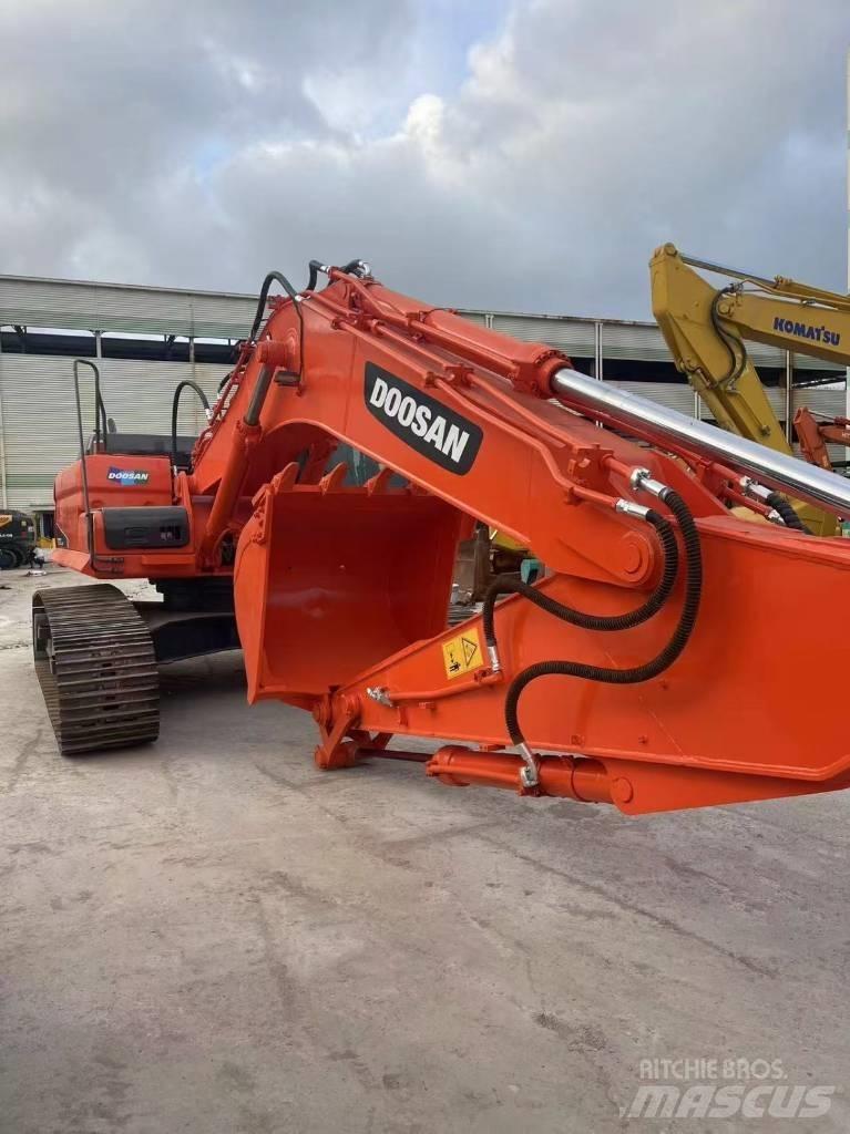 Doosan DX300LC-9C Koparki gąsienicowe