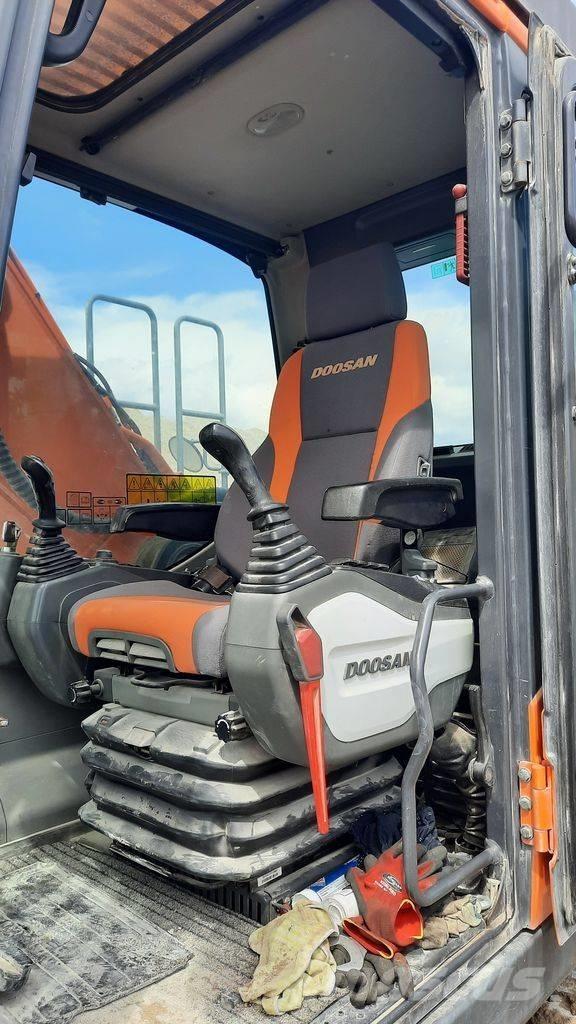 Doosan DX 255 LC-5 Koparki gąsienicowe
