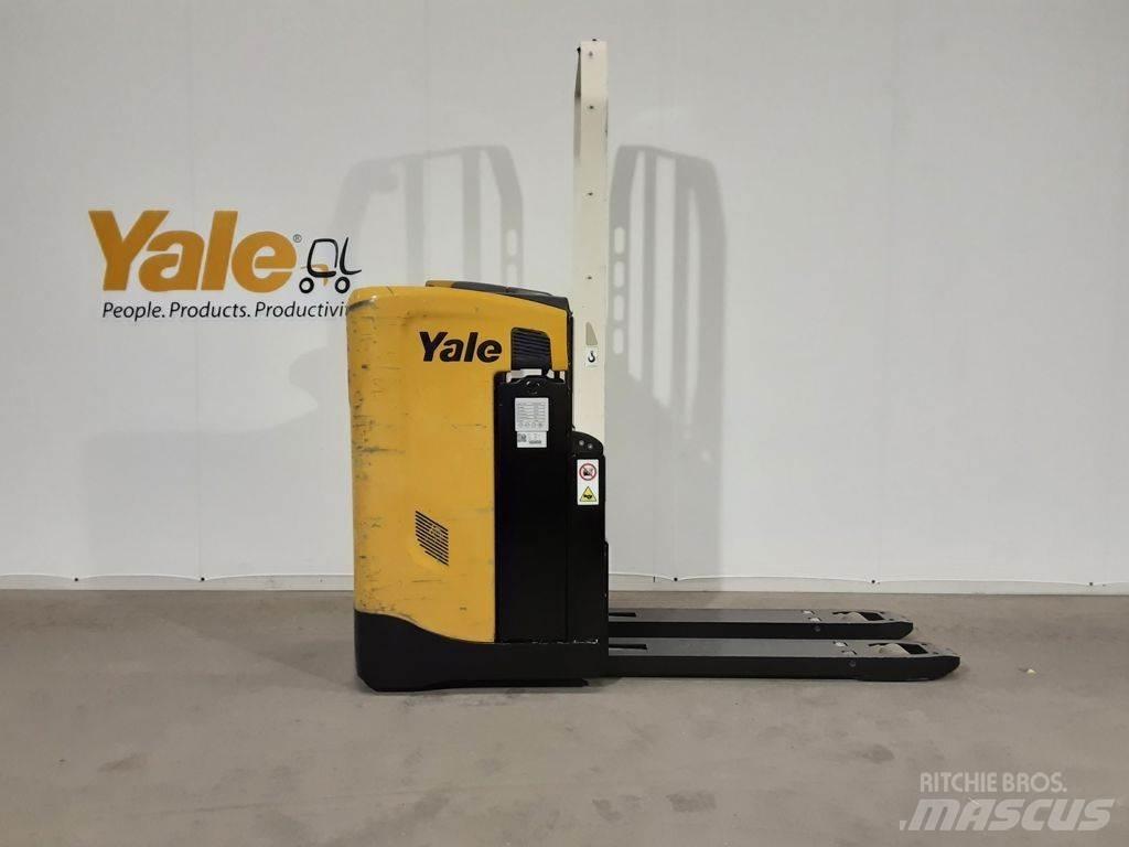 Yale MP20T Wózki widłowe unoszące z platformą dla operatora