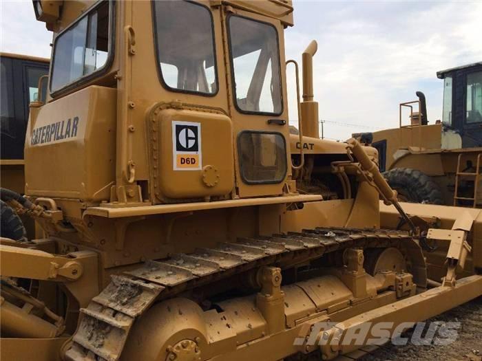 CAT D 6 D Spycharki gąsienicowe