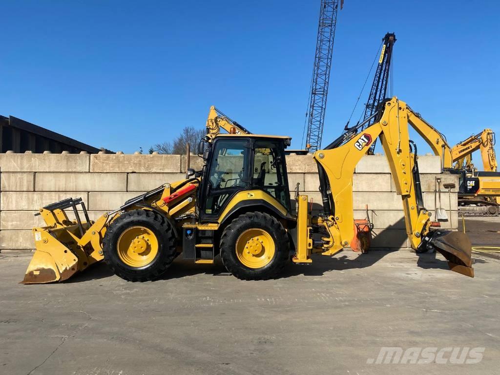 CAT 444  4x4 Koparko-ładowarki