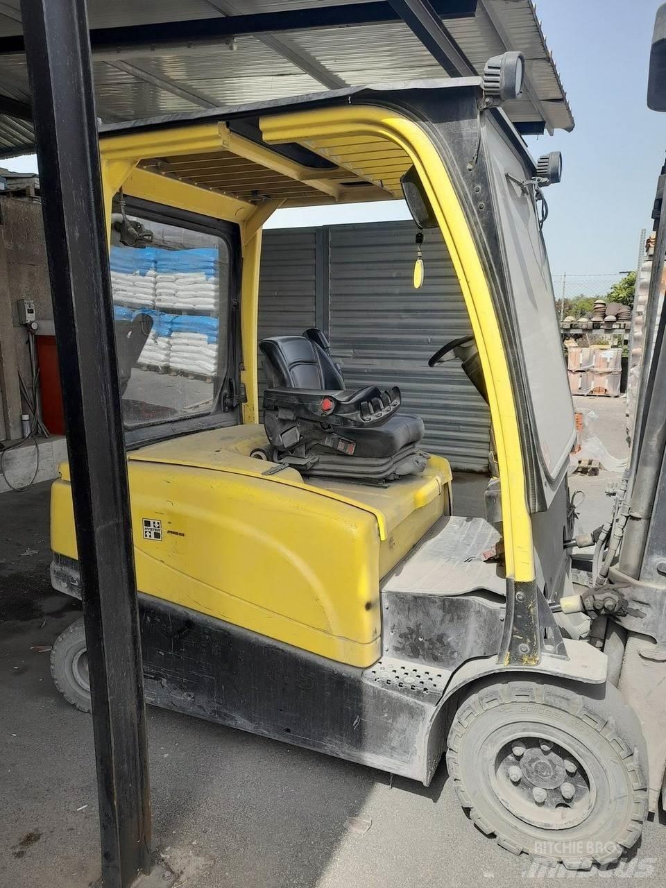 Hyster J2.5XN Wózki elektryczne
