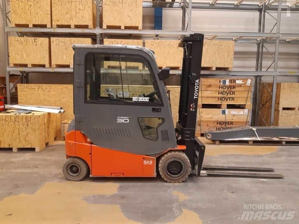 Toyota 8FBMT30 Wózki elektryczne