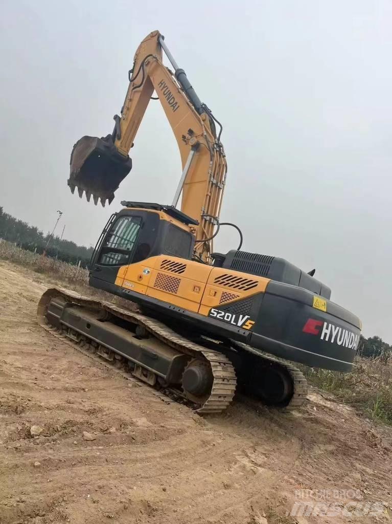 Hyundai Robex 520 VS Koparki gąsienicowe