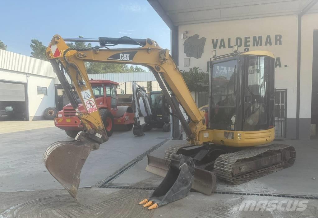 CAT 304 CR Minikoparki