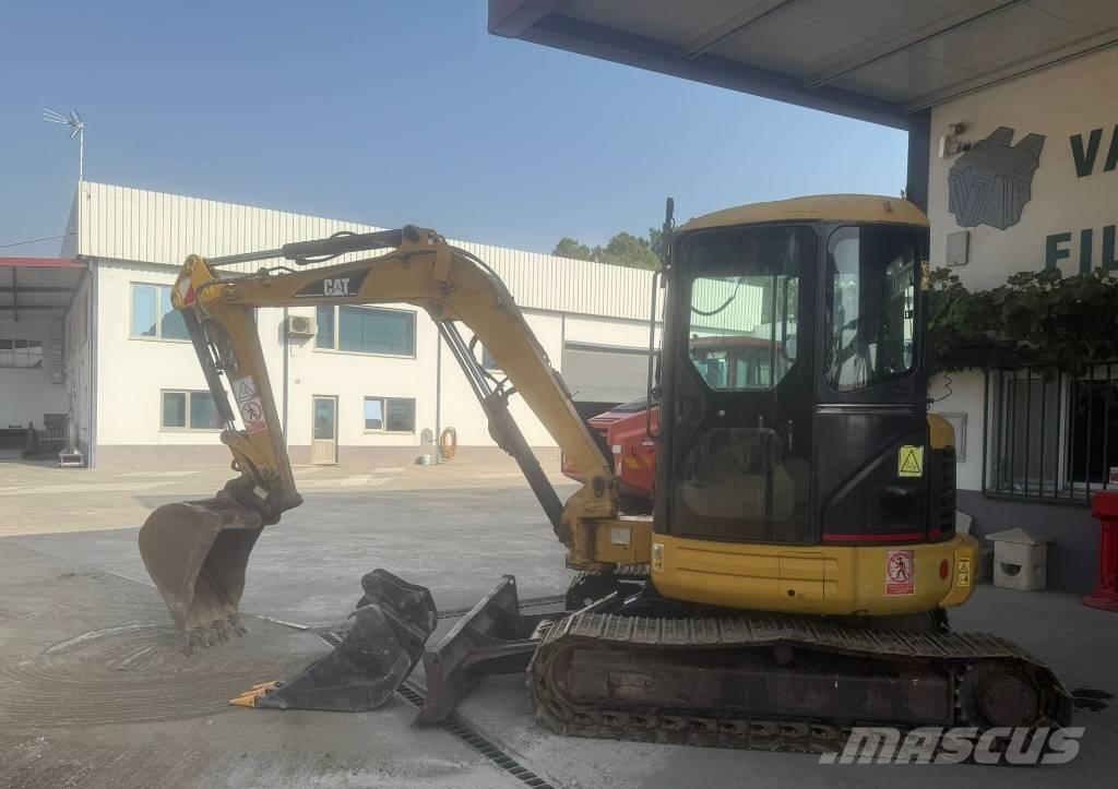 CAT 304 CR Minikoparki