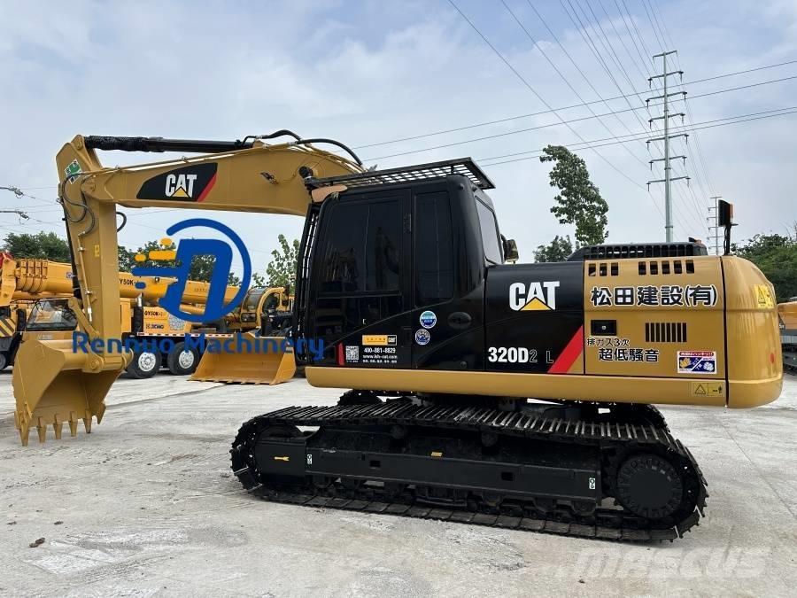 CAT 320 D2L Koparki gąsienicowe