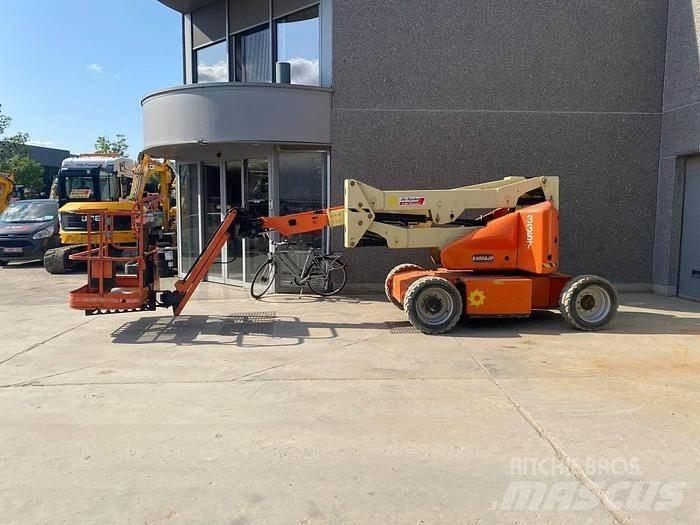JLG E400AJP Podnośniki przegubowe