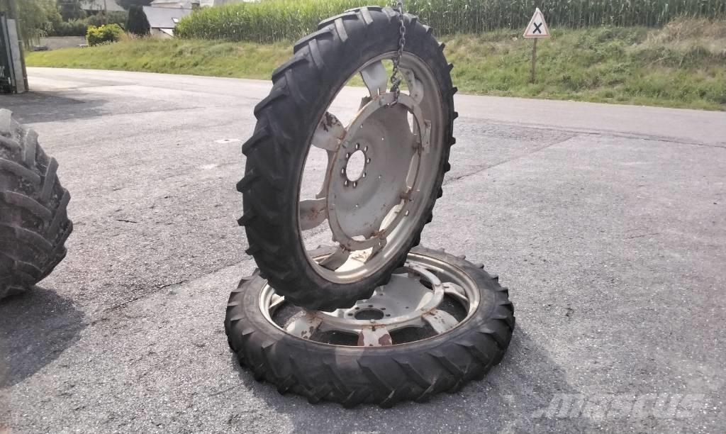 Michelin 8.3R44 Opony, koła i felgi