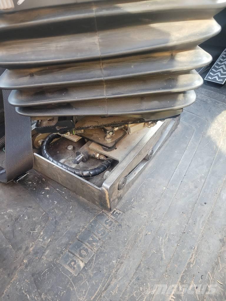 Ponsse Bear 8W Harwestery