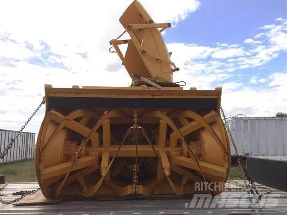 Oshkosh  Pługi wirnikowe