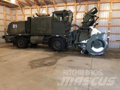Oshkosh H2218 Maszyny budowlane - Inne