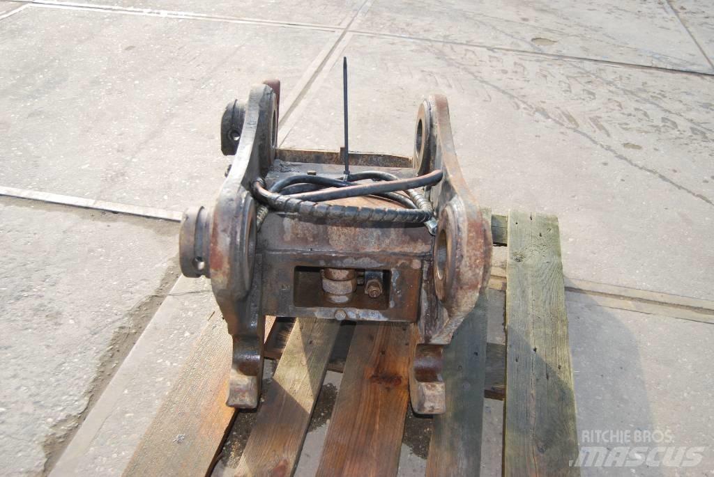  Quickcoupler Szybkozłącza