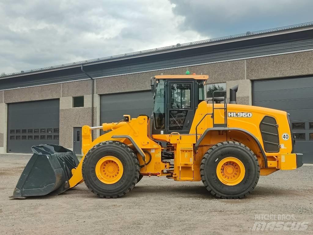 Hyundai HL 960 Ładowarki kołowe