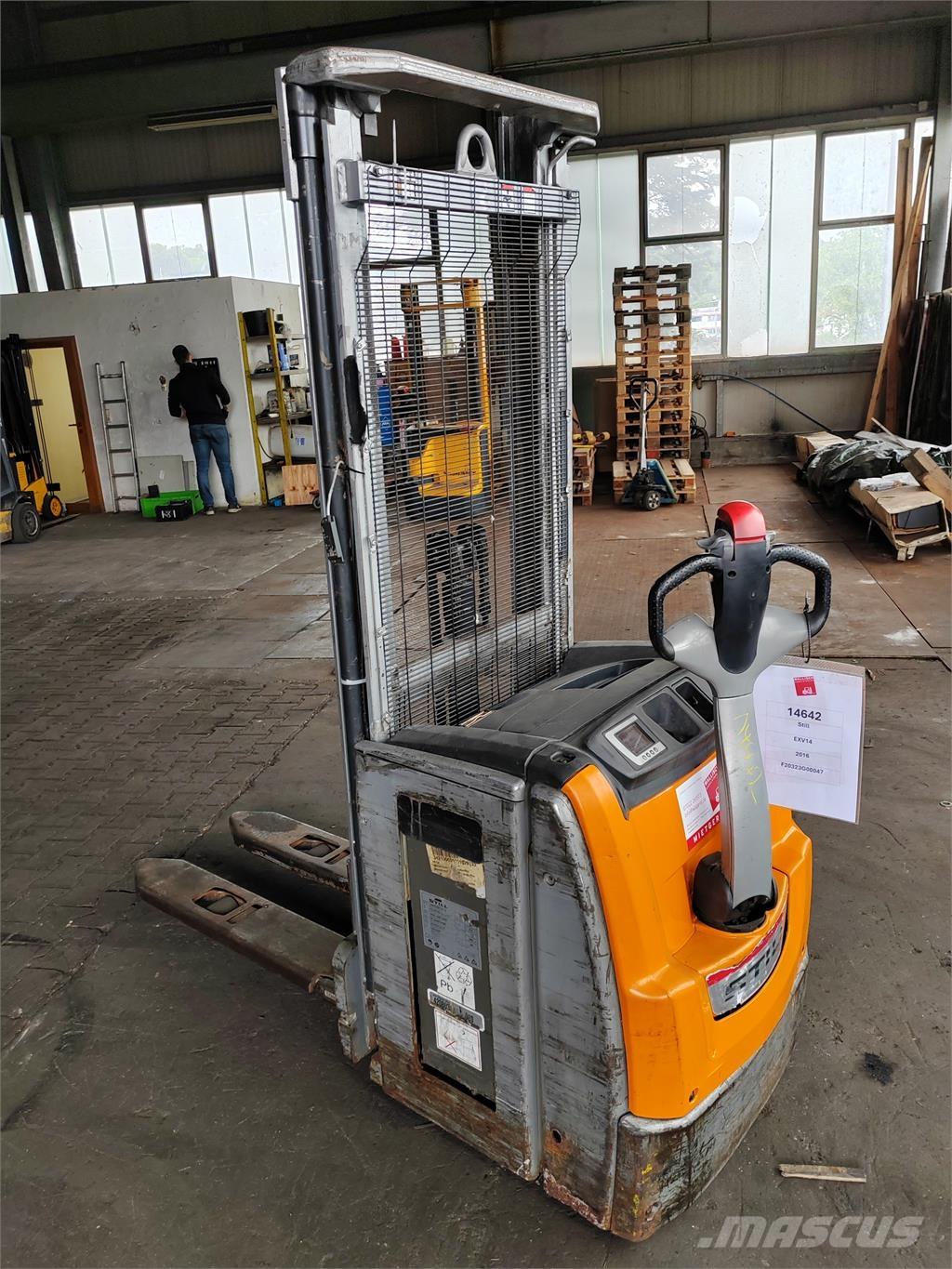 Still EXV14 Samojezdne maszyny do załadunku