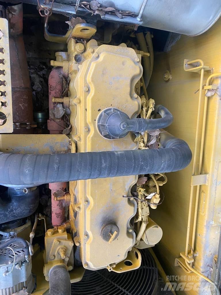 CAT 325 CL Koparki gąsienicowe
