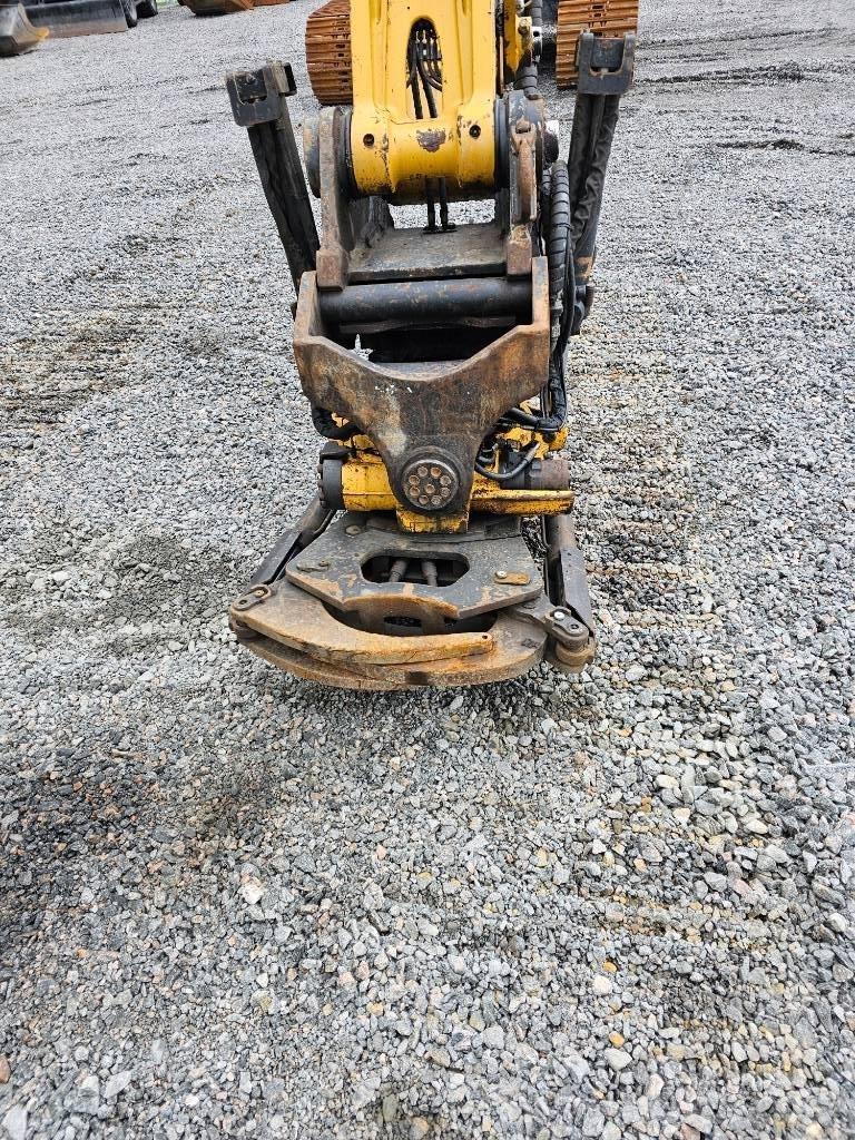 CAT 320 Koparki gąsienicowe