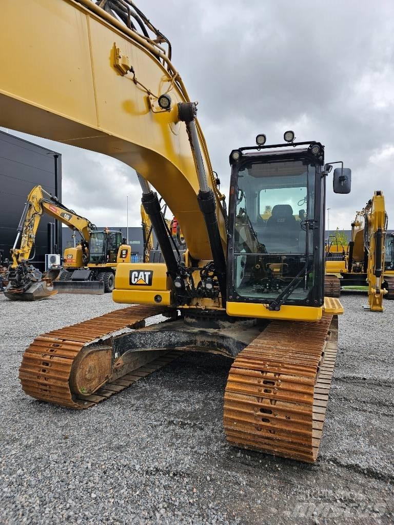 CAT 320 Koparki gąsienicowe