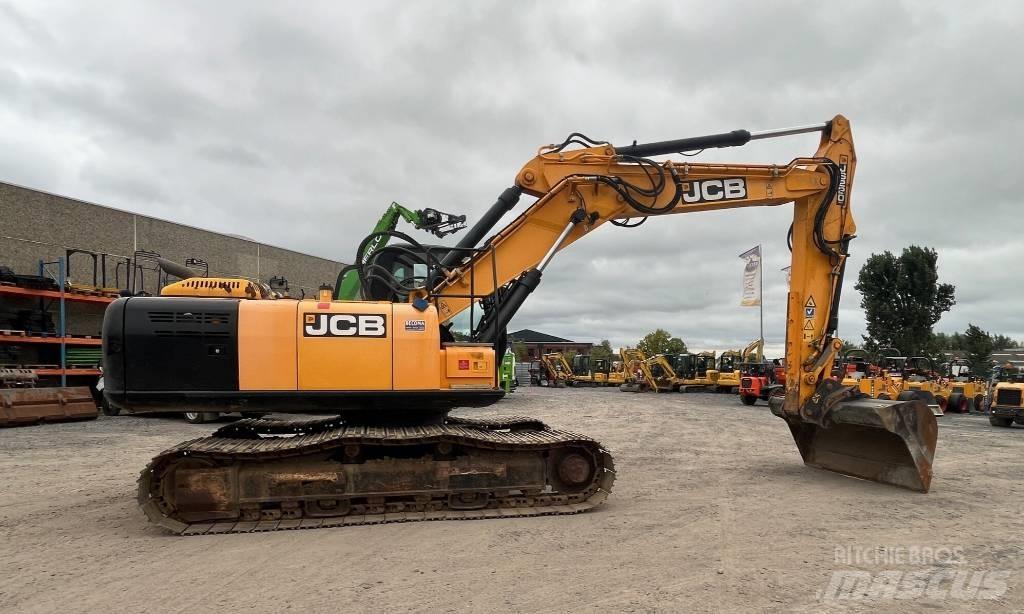 JCB JS 220 Koparki gąsienicowe