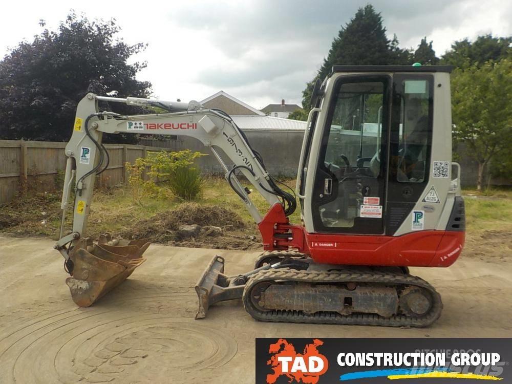 Takeuchi TB228 Minikoparki