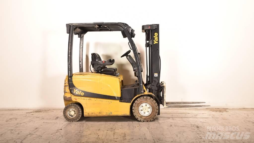 Yale ERP25VL Wózki elektryczne