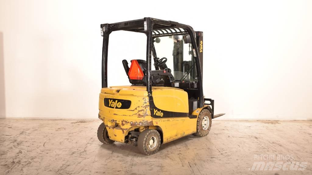 Yale ERP25VL Wózki elektryczne