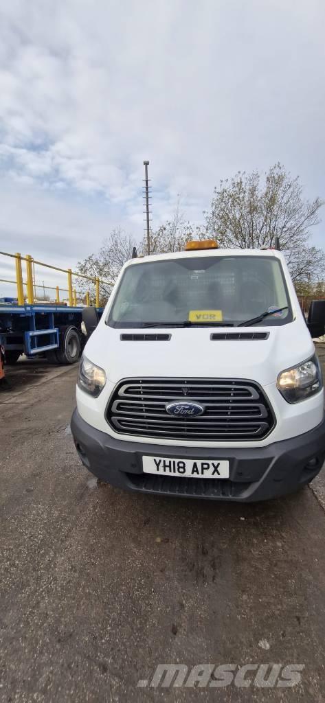 Ford Transit 350 Pick-upy / Pojazdy z otwieranymi burtami