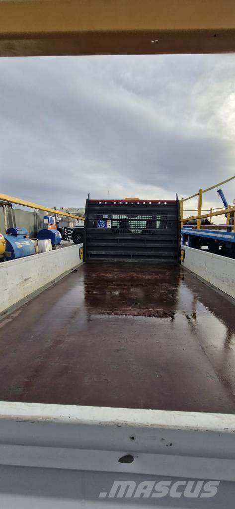 Ford Transit 350 Pick-upy / Pojazdy z otwieranymi burtami